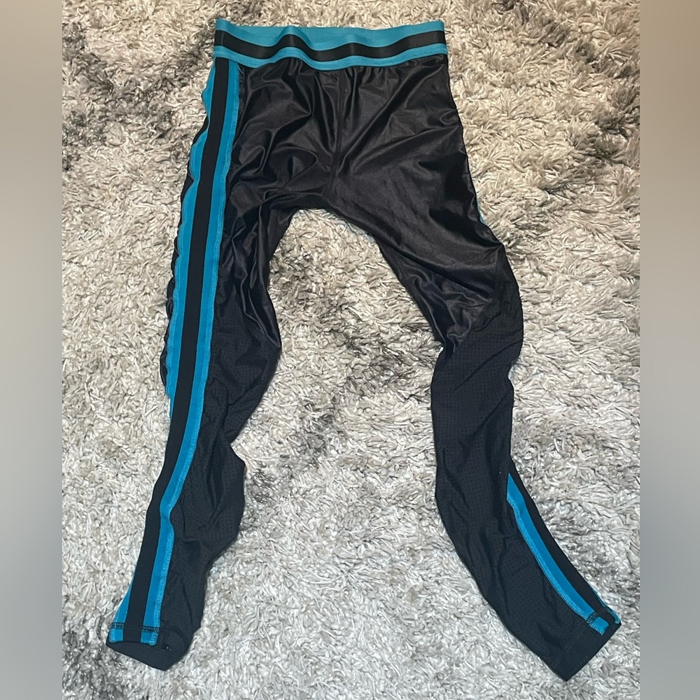 Alala workout legging